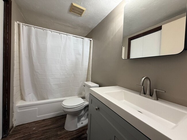 Photo - ON THE GOLF COURSE!!! Avail NOW!!! Unit A