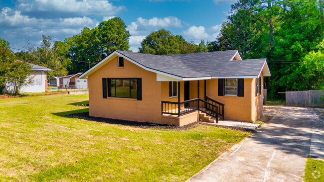 Building Photo - 1952 Satcher Blvd Rental