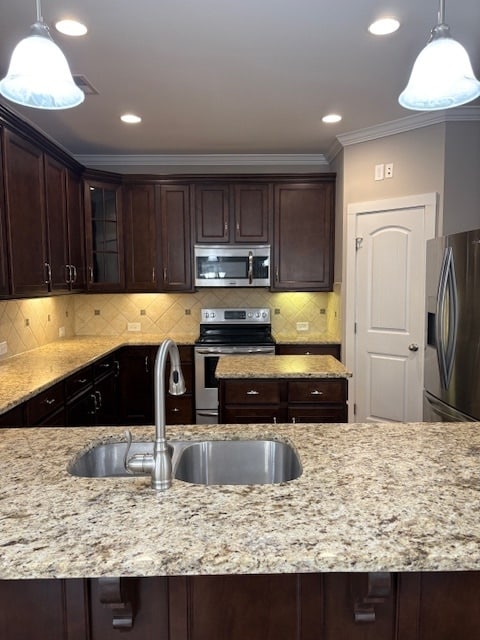 Building Photo - 108 Bellingdon Dr Unit Retreat at Fairvue