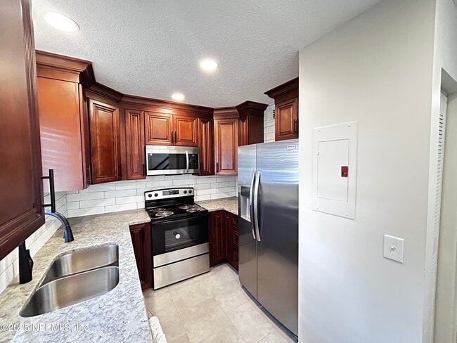 Photo - 111 E 1st St Condo Unit 32