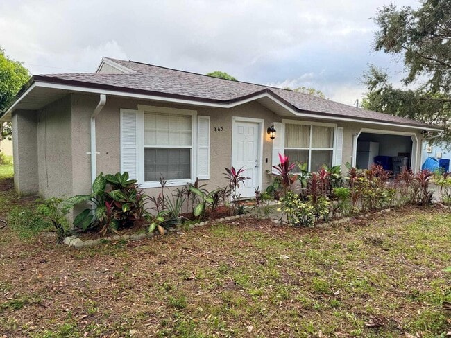 Photo - 865 17th Ln SW