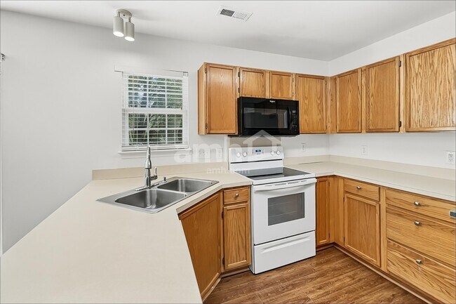 1004 Bikar Ct