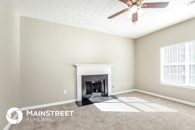 Photo - 3120 Lake Port Dr SW