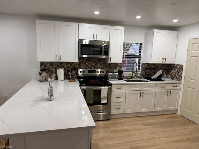 Building Photo - 27650 Imperial Shores Blvd Unit 652