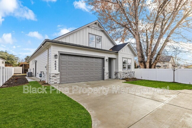 Photo - 4642 N Maple Grove Rd Condo Unit B