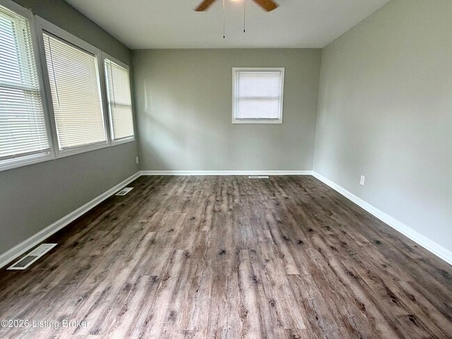 Photo - 1529 Stonewall Way