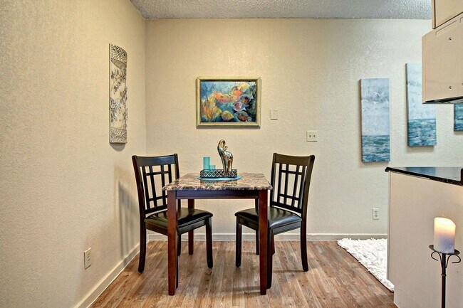 Photo - Sawmill Apartments
