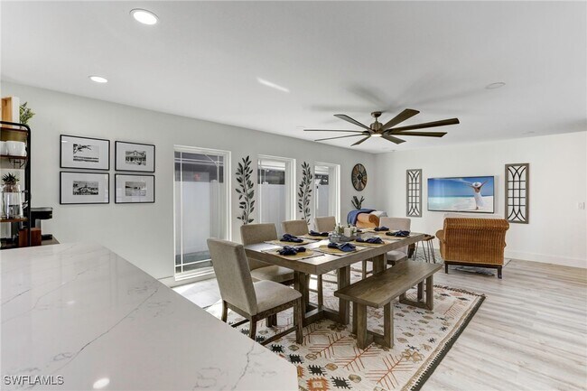 Photo - 10842 Vanderbilt Dr