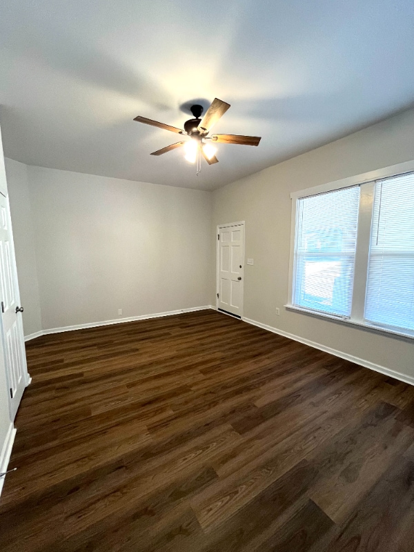 Photo - 711 S Jackson St