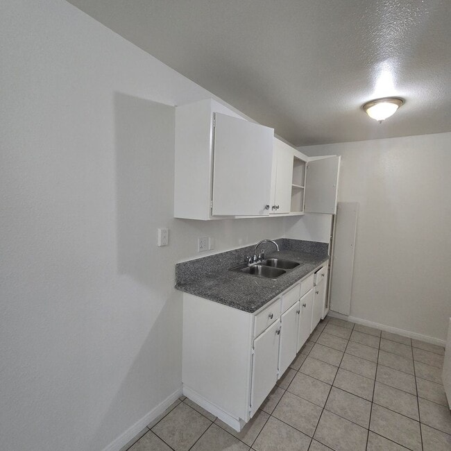 Photo - 4497 Bonnie Brae St Unit 2