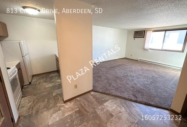 Building Photo - 307 11th Ave NW Unit 107