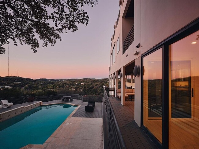 Building Photo - 4911 Bull Mountain Cove