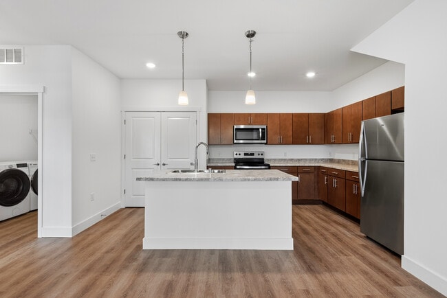 Lumin Terrace