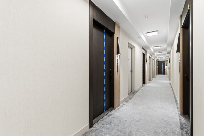 Photo - 20-2220 Soudan Ave