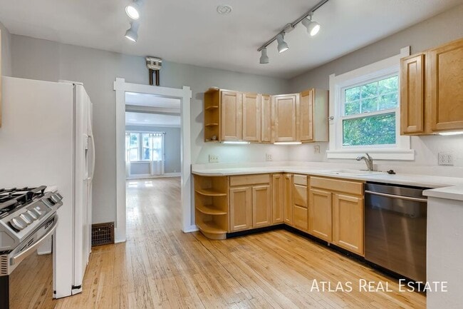 Photo - 1365 S Humboldt St