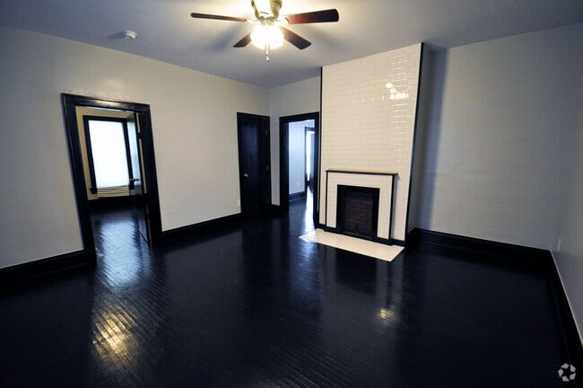 Building Photo - 886 Carpenter St Unit 886 Carpenter Rental