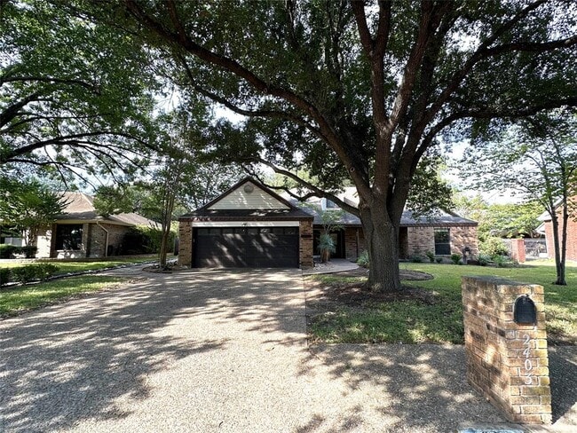 Building Photo - 2403 Braemar Cove Rental