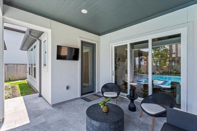 Photo - 28 Clearview Terrace Pl