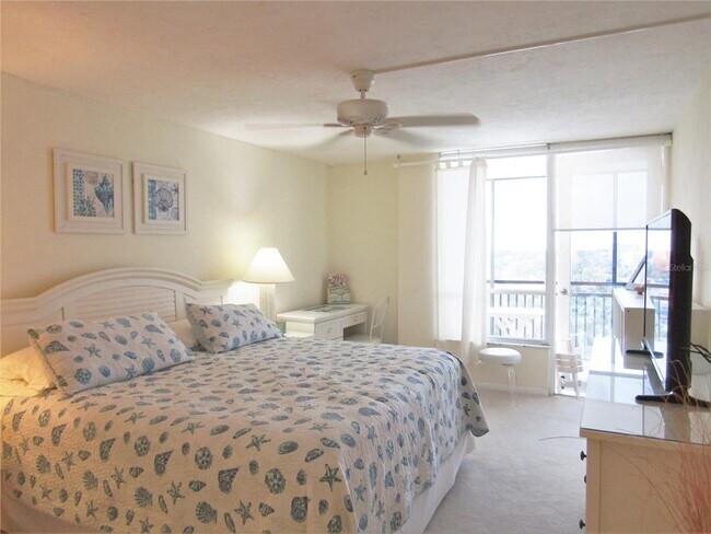 Photo - 627 Alhambra Rd Unit 803