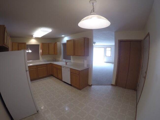 Photo - 405 Llanos St