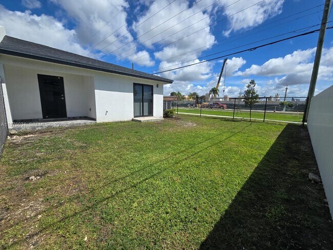 Photo - 18700 SW 316 Ter Unit 18700