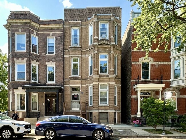 Photo - 3356 N Seminary Ave Condo Unit F3