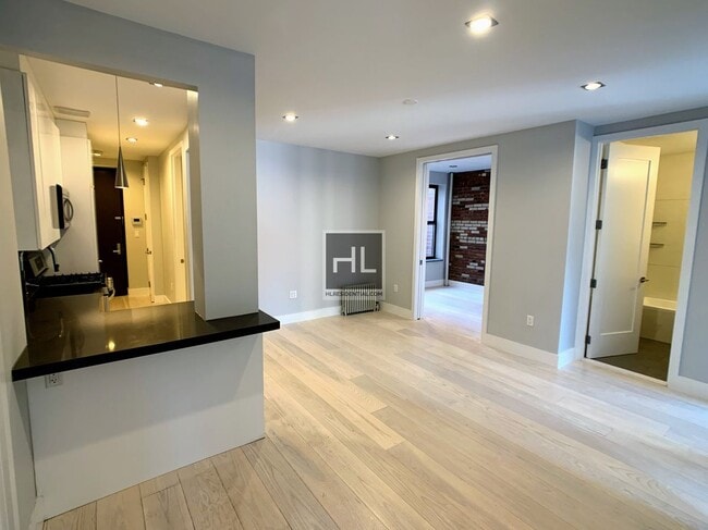 Photo - Stanton Street Unit 6A