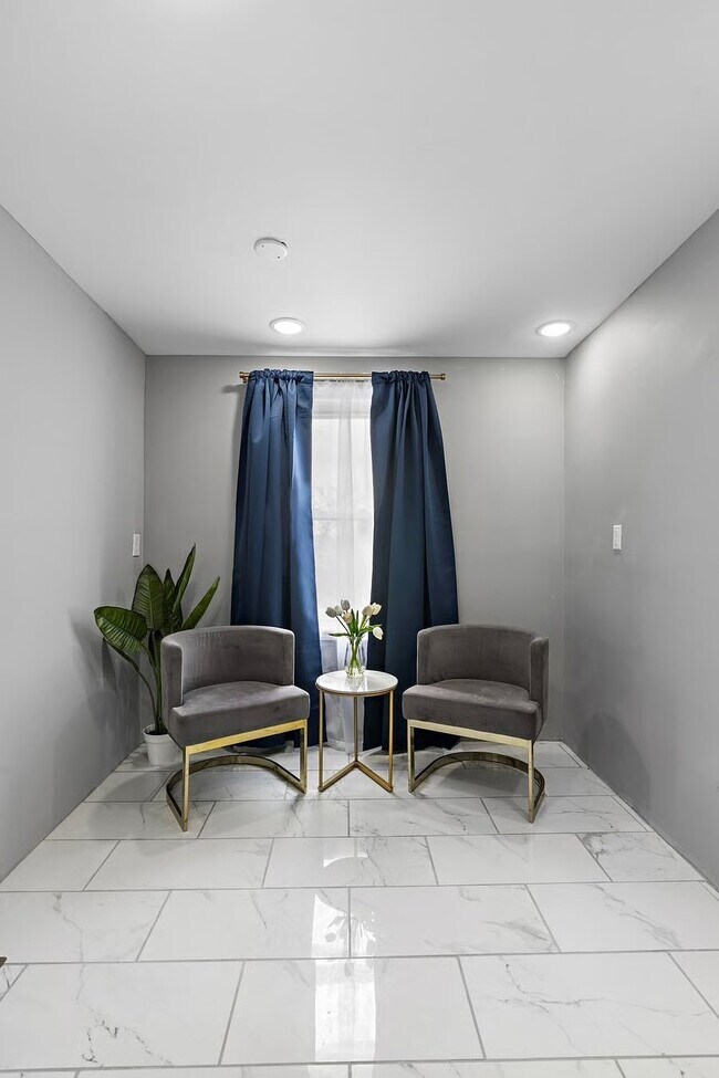 153 Danforth Ave