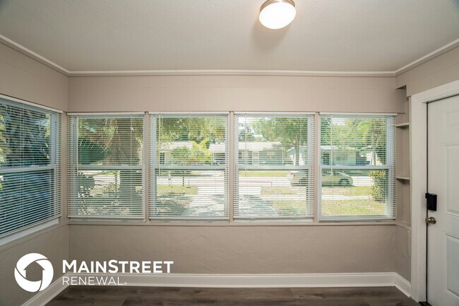 Photo - 2227 17th Ave S