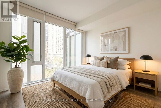 Photo - 75 St Nicholas St Unit 604