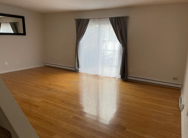 Photo - 120 Wooster St Unit Condominium