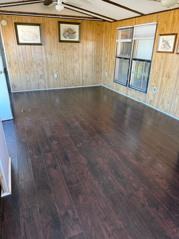 Photo - 8425 E County Rd 7300