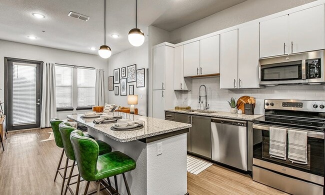 Photo - Cortland Santos Flats