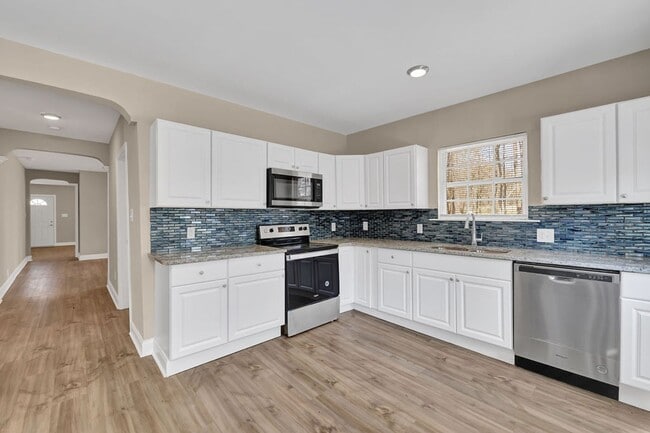 Beautiful renovated Home - Beautiful renovated Home
