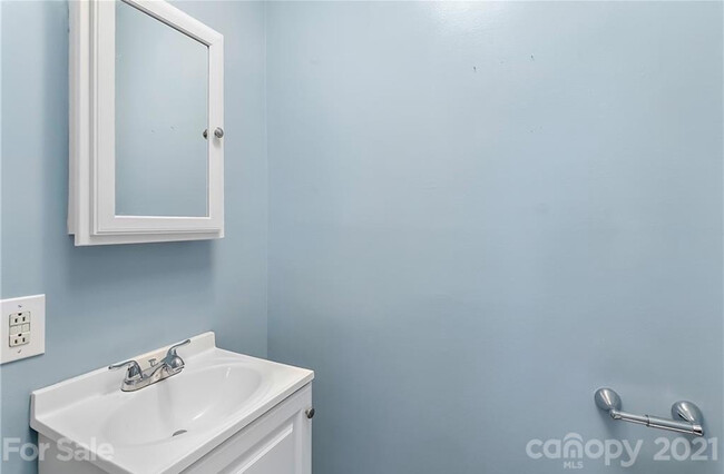 Photo - 1501 Cleveland Ave Condo Unit B