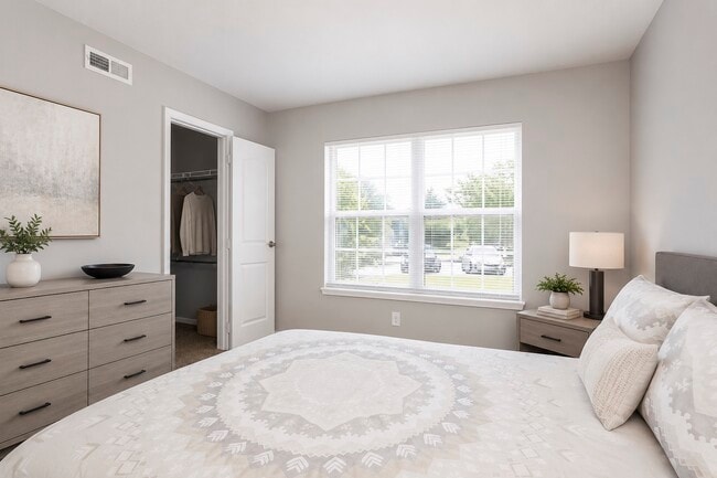 Inviting Primary 2 bed 2 bath