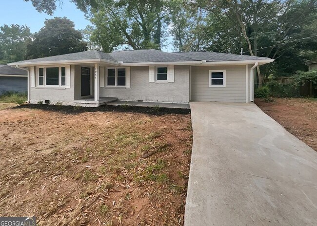 Charming 3BR House in Decatur - Charming 3BR House in Decatur