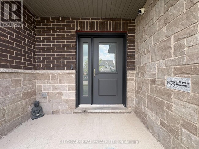 Photo - 117 Stephenson Way
