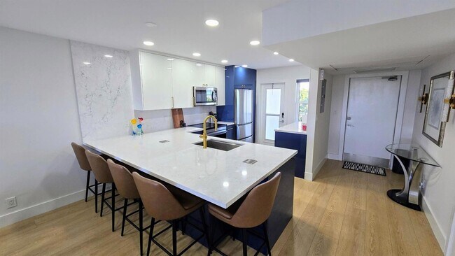 Building Photo - 3150 N Course Ln Unit 602