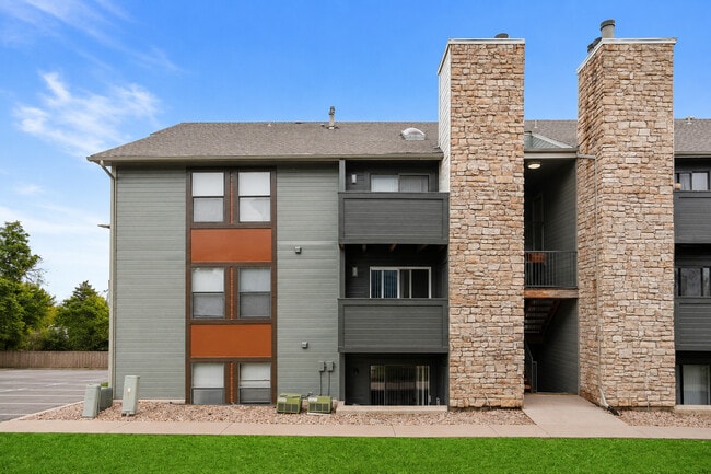Exterior of Buildings at Hilltop View Apartments
