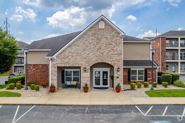 Leasing Office