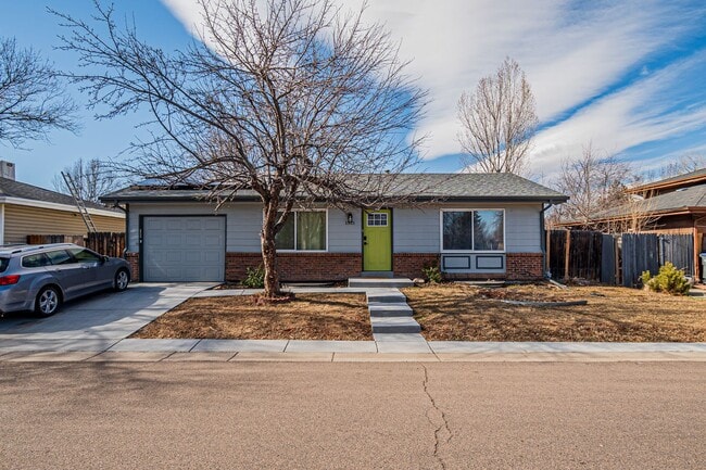 Building Photo - 2BD, 1BA Apartment for Lease in Lafayette