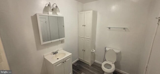 Photo - 107 River Rd Dr