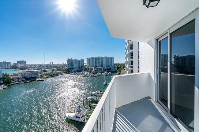 Photo - 7933 West Dr Unit 1026