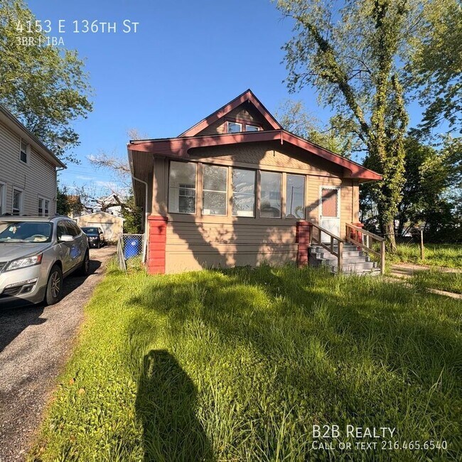 Building Photo - 4153 E 136th St