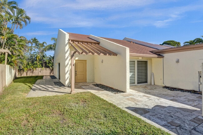 Photo - 21760 Contado Rd