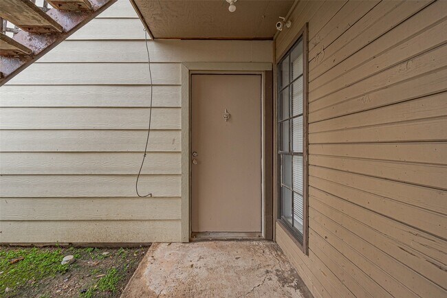 9090 S Braeswood Blvd Unidad 43
