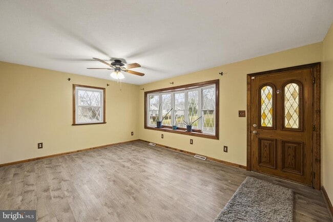 Photo - 9608 9th Ave