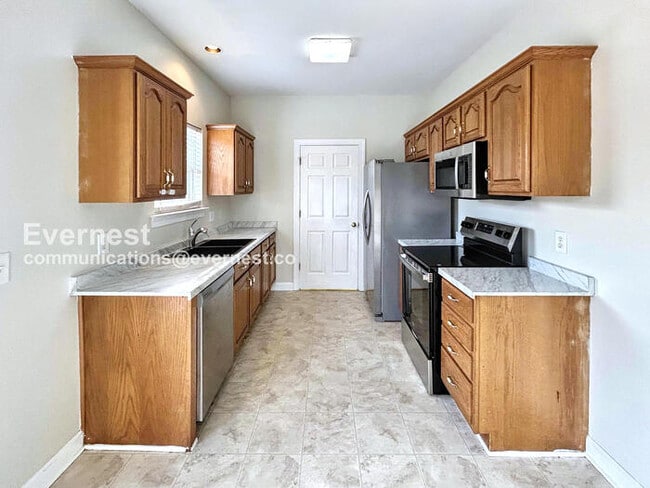 Photo - 503 Castleview Dr