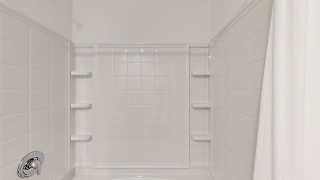 Photo - University Grove